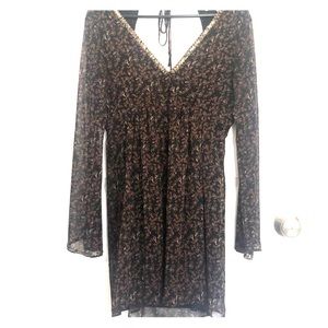Adorable Lightweight Vneck Dress